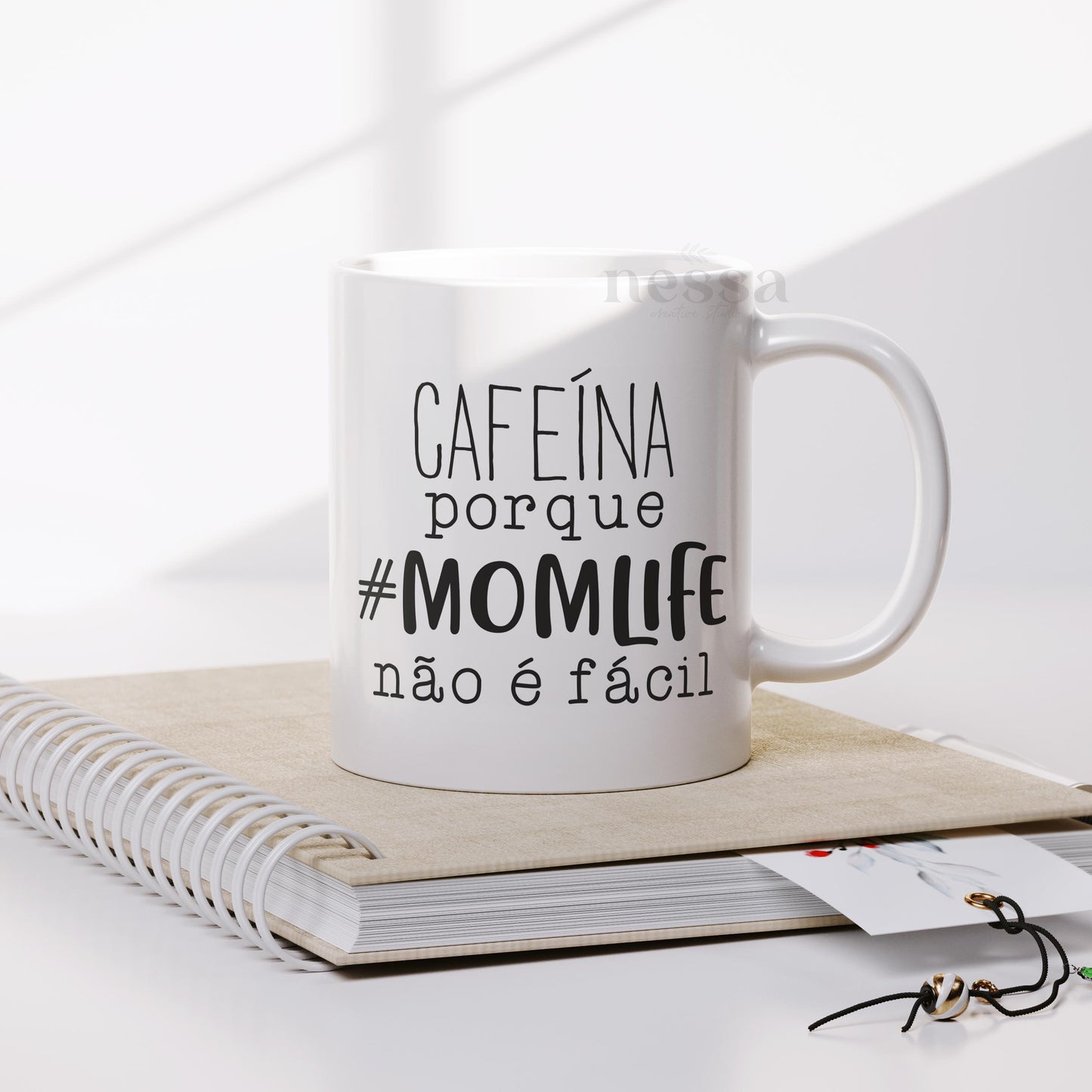 Caneca #MOMLIFE